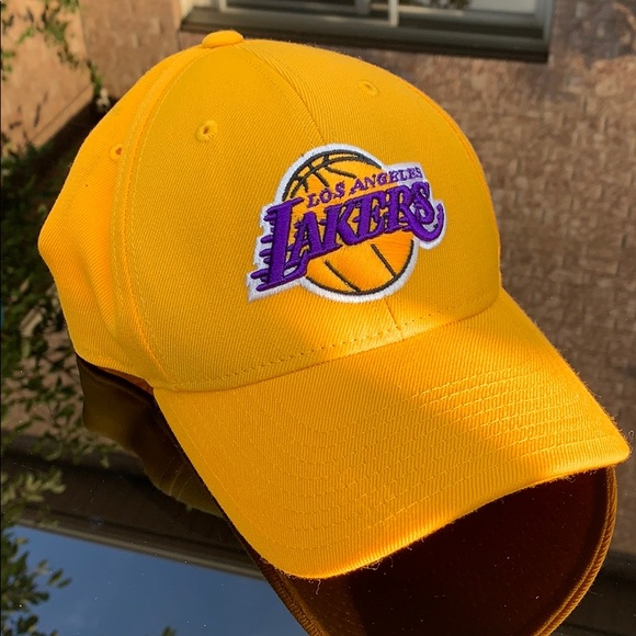 adidas Other - Vintage LA Lakers Adidas Cap
